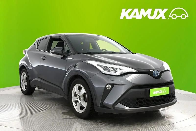 Käytetty Toyota C-HR Edition 122 HP (89 kW) 2021 Hopea / harmaa Katumaasturi