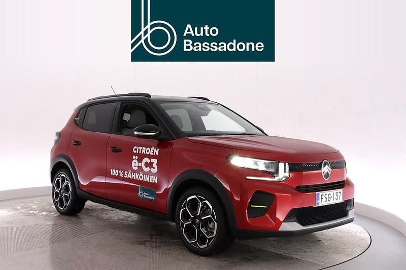 Käytetty Citroën e-C3 83 kW (113 HP) 2025 Punainen Viistoperä