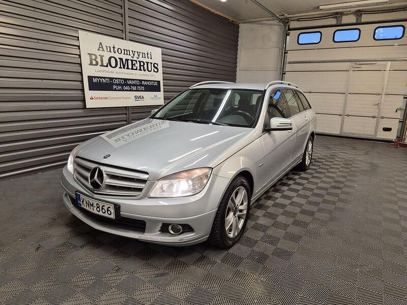 Käytetty Mercedes C320 Business 224 HP (164 kW) 2009 Farmari