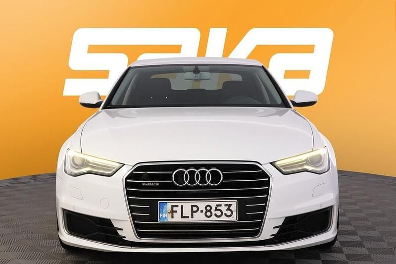 Käytetty Audi A6 218 HP (160 kW) 2015 Sedan