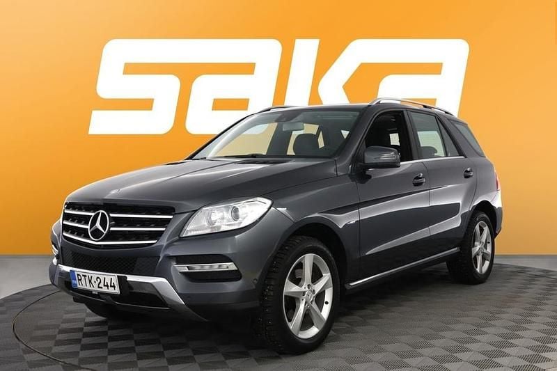 Käytetty Mercedes ML250 Business 204 HP (150 kW) 2012 Katumaasturi