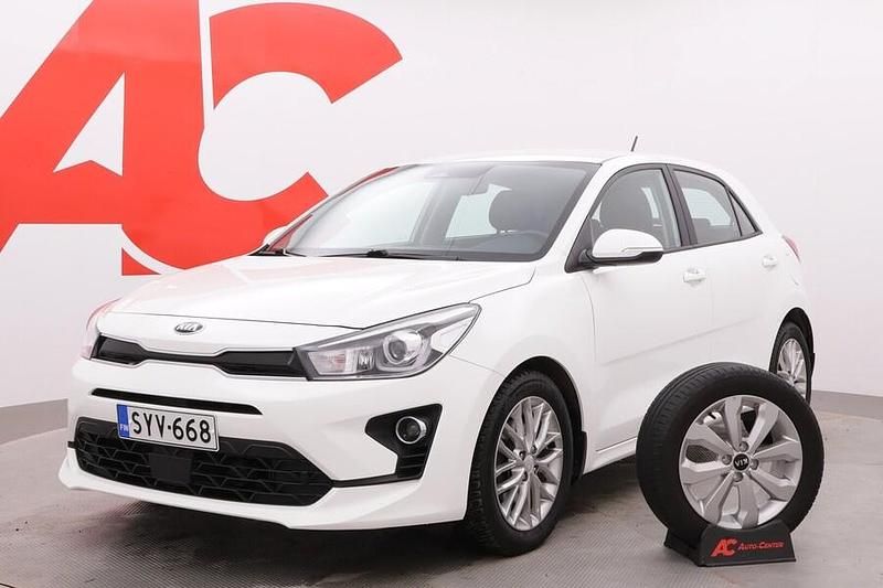 Käytetty Kia Rio EX 101 HP (74 kW) 2021 Viistoperä