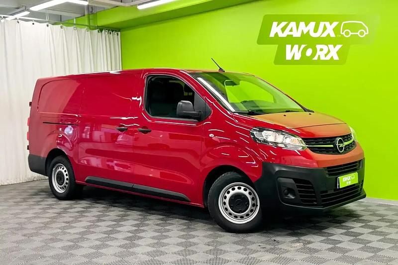 Käytetty Opel Vivaro Comfort 122 HP (89 kW) 2021 Punainen Tila-auto