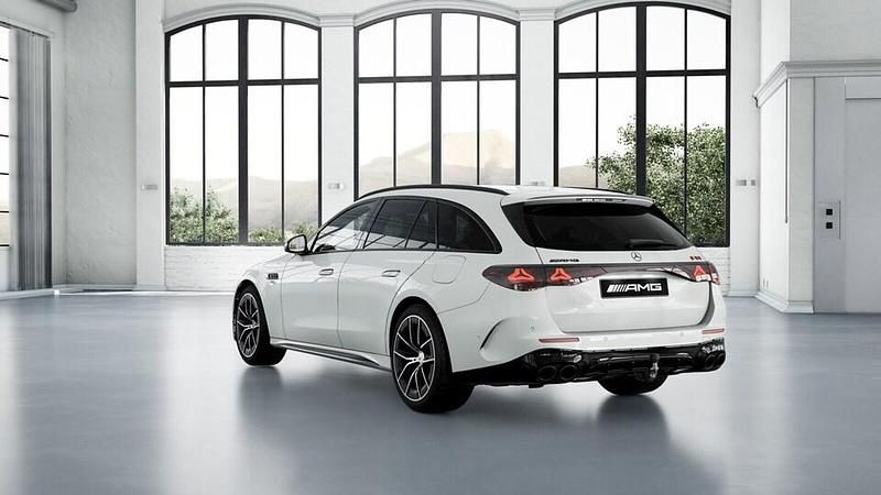 Käytetty Mercedes E53 AMG Premium 449 HP (330 kW) 2025 Valkoinen Farmari