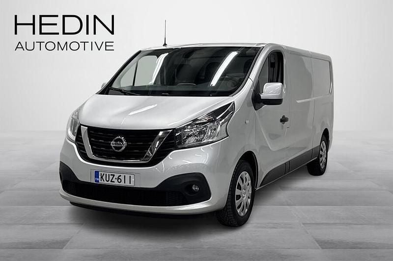 Käytetty Nissan NV300 Comfort 170 HP (125 kW) 2021 Harmaa Van
