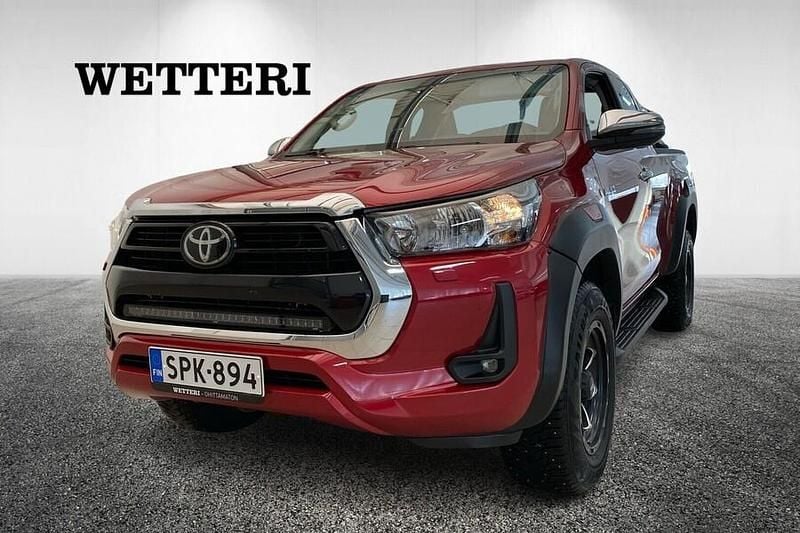 Käytetty Toyota HiLux Active 204 HP (150 kW) 2023 Punainen Nouto