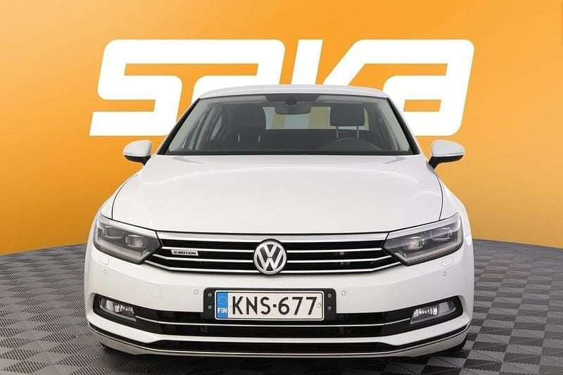 Käytetty VW Passat Highline 280 HP (205 kW) 2016 Sedan