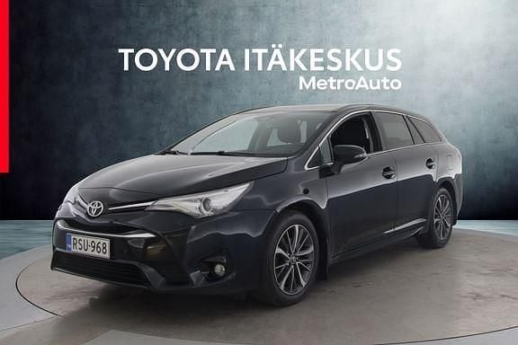 Harmaa Käytetty 2017 Toyota Avensis Multidrive S Farmari | 16 990 € (Perustarjous) - Kuva 1/4