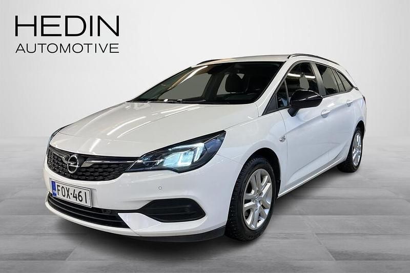 Valkoinen Käytetty 2021 Opel Astra Ultimate Farmari | 16 990 € (Perustarjous) - Kuva 1/4