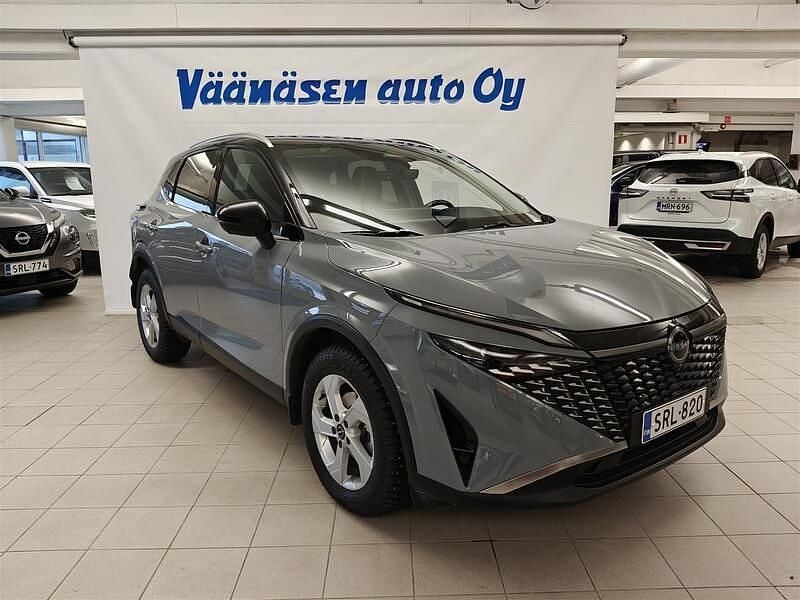 Käytetty Nissan Qashqai 360º 158 HP (116 kW) 2025 Harmaa Katumaasturi