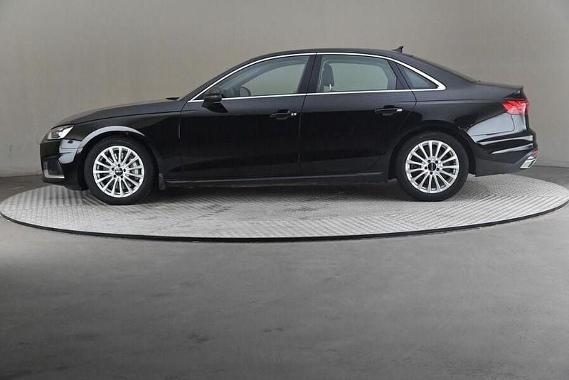 Käytetty Audi A4 Advanced Plus 245 HP (180 kW) 2020 Sedan