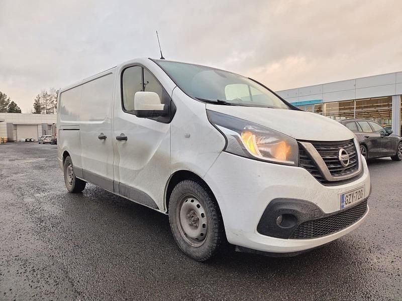 Valkoinen Käytetty 2021 Nissan NV300 Van | 19 800 € (Perustarjous) - Kuva 1/4