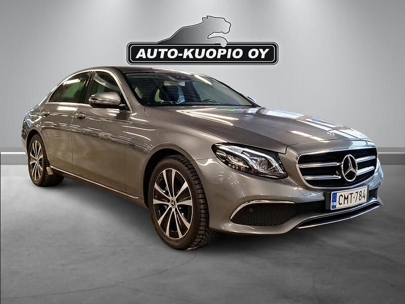 Harmaa Käytetty 2020 Mercedes E300 Edition 1 Sedan | 29 890 € (Hyvä tarjous) - Kuva 1/4