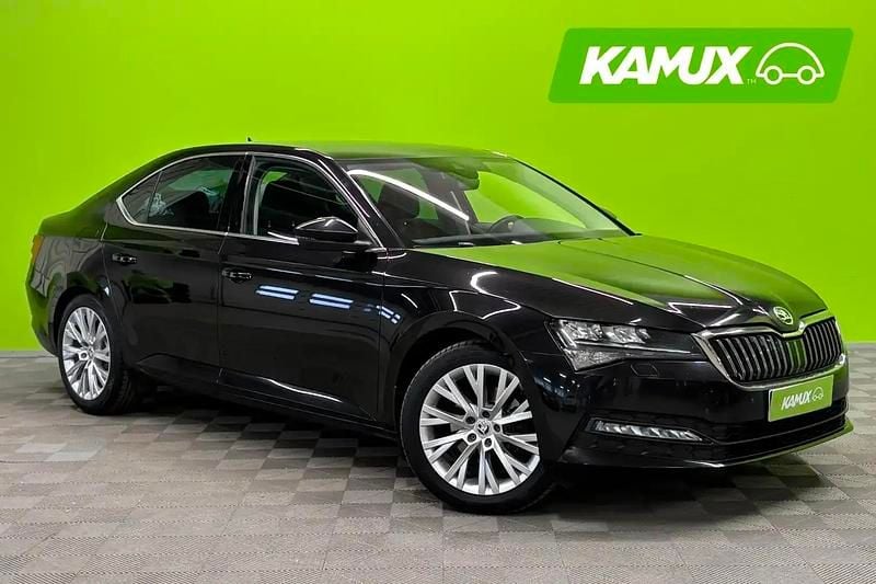 Musta Käytetty 2021 Skoda Superb Ambition Sedan | 21 800 € (Perustarjous) - Kuva 1/4