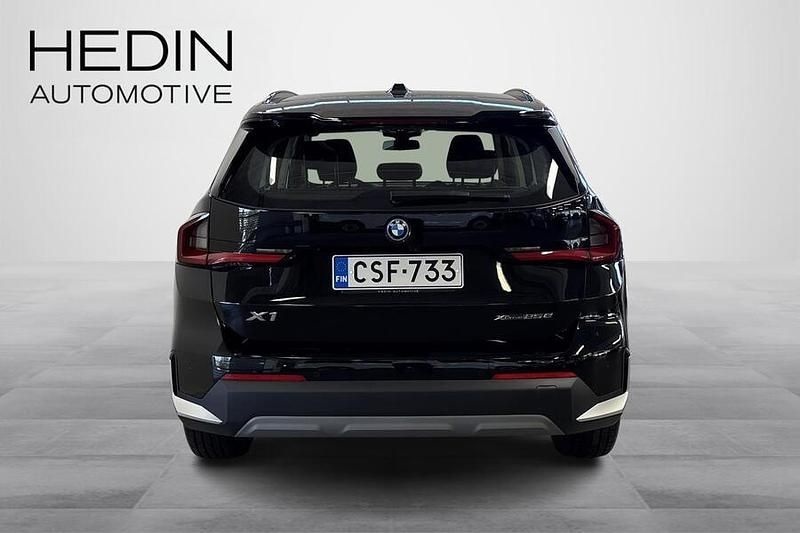 Käytetty BMW X1 245 HP (180 kW) 2025 Musta Katumaasturi
