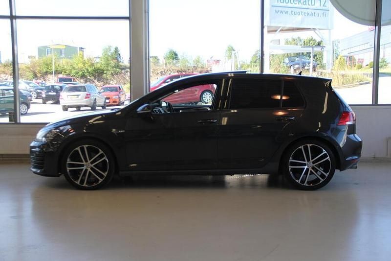 Käytetty VW Golf VII GTD 184 HP (135 kW) 2013 Harmaa Viistoperä