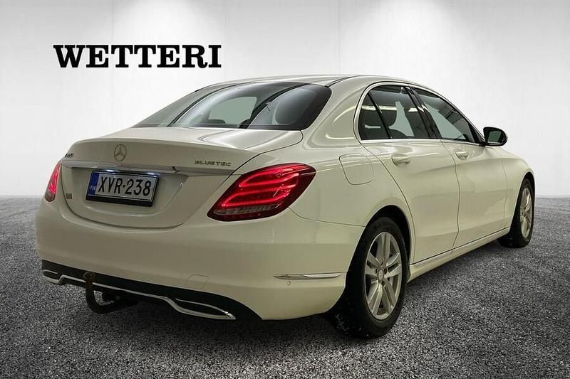 Käytetty Mercedes C220 Business 170 HP (125 kW) 2014 Valkoinen Sedan