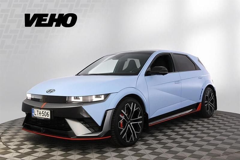 Sininen Käytetty 2024 Hyundai Ioniq 5 Active Katumaasturi | 55 800 € - Kuva 1/4