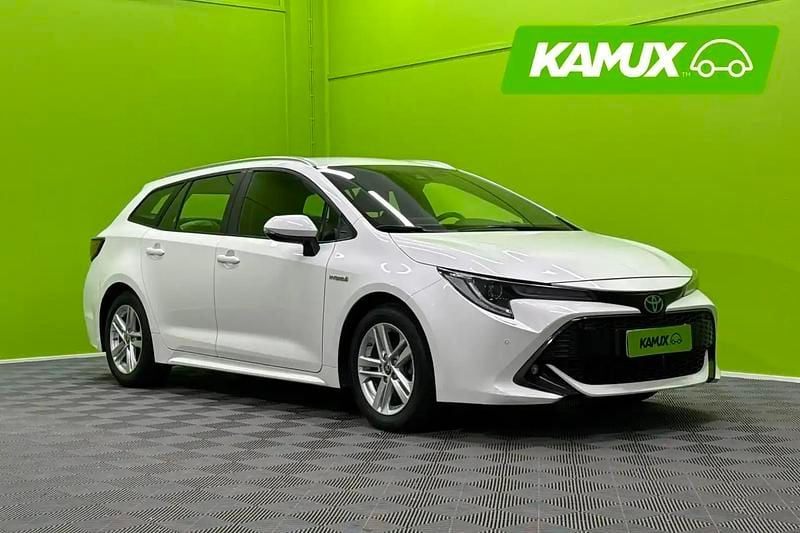 Valkoinen Käytetty 2022 Toyota Corolla Active Farmari | 21 900 € (Hyvä tarjous) - Kuva 1/4