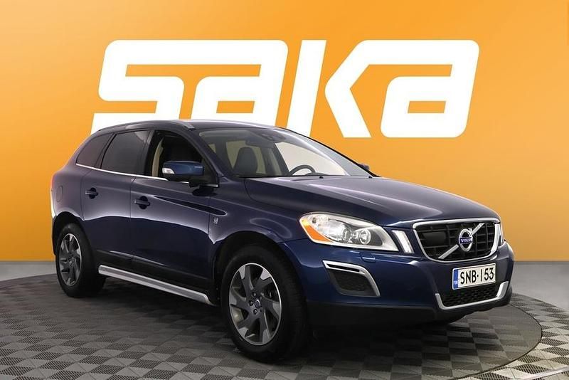 Käytetty 2012 Volvo XC60 Business Edition Katumaasturi | 20 780 € (Perustarjous) - Kuva 1/3
