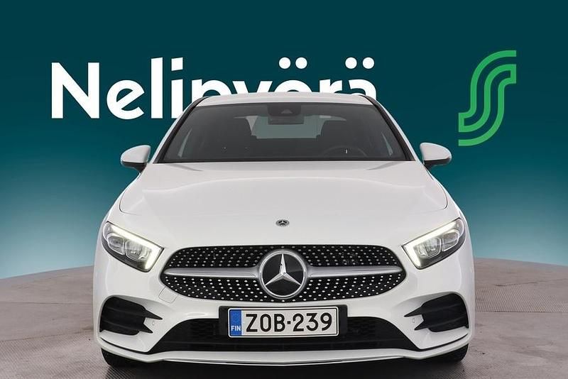 Käytetty Mercedes A250 Business 160 HP (117 kW) 2022 Sedan