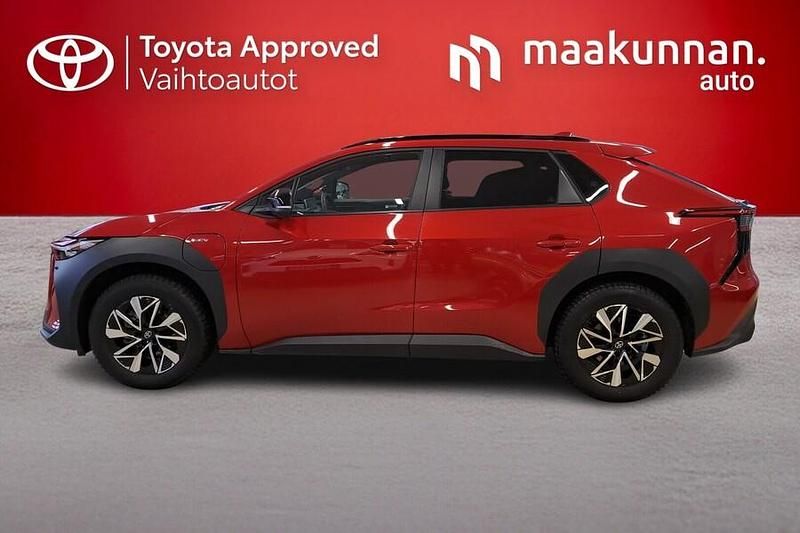 Käytetty Toyota bZ4X Edition 160 kW (218 HP) 2025 Punainen Katumaasturi