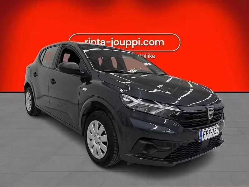 Käytetty Dacia Sandero Essentiel 91 HP (66 kW) 2022 Viistoperä