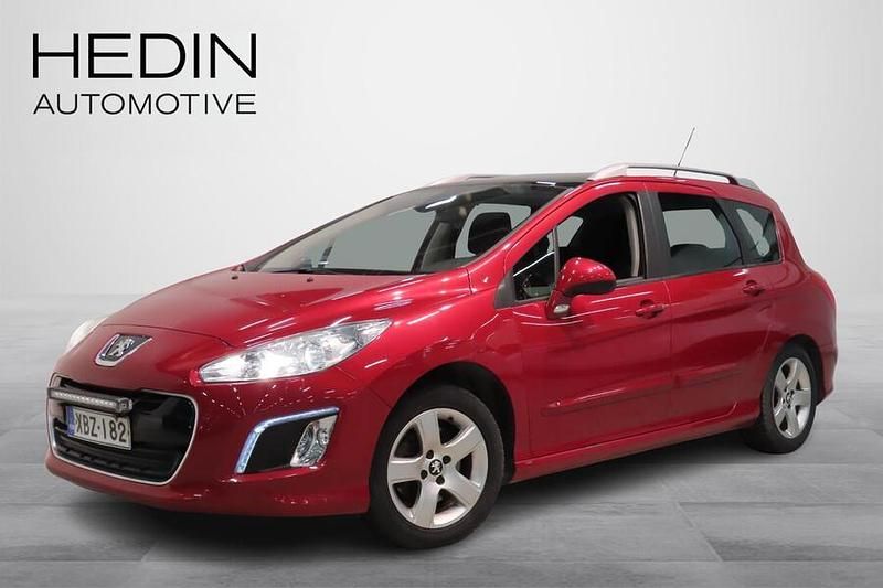 Punainen Käytetty 2012 Peugeot 308 SW Allure Farmari | 7 890 € - Kuva 1/4