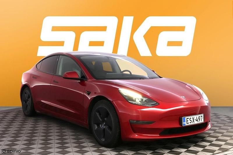 Käytetty 2021 Tesla Model 3 Sedan | 26 990 € (Perustarjous) - Kuva 1/3