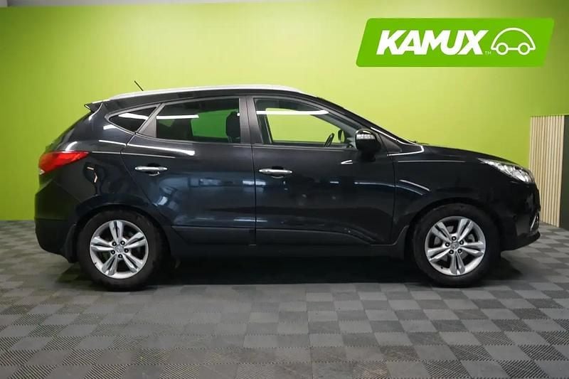 Käytetty Hyundai ix35 Premium 184 HP (135 kW) 2011 Musta Katumaasturi