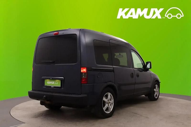 Käytetty Opel Combo 94 HP (69 kW) 2007 Sininen Tila-auto