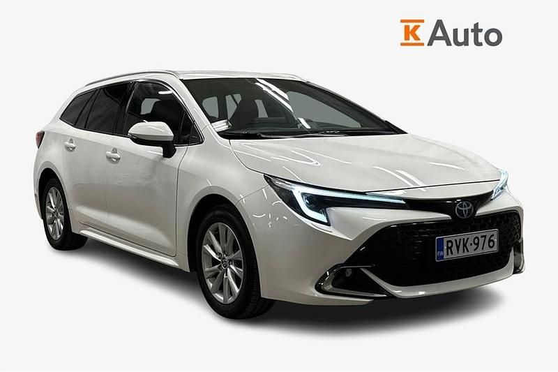 Käytetty 2023 Toyota Corolla Edition Farmari | 27 710 € (Perustarjous) - Kuva 1/3