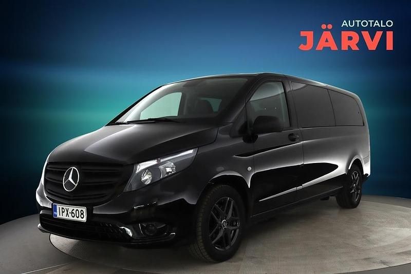 Musta Käytetty 2023 Mercedes Vito Business Van | 56 900 € (Kallis) - Kuva 1/3