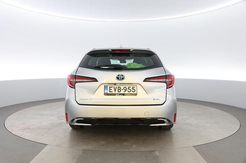 Käytetty Toyota Corolla Active 140 HP (102 kW) 2024 Farmari