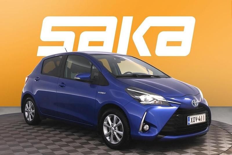 Käytetty Toyota Yaris Hybrid Active 101 HP (74 kW) 2018 Viistoperä