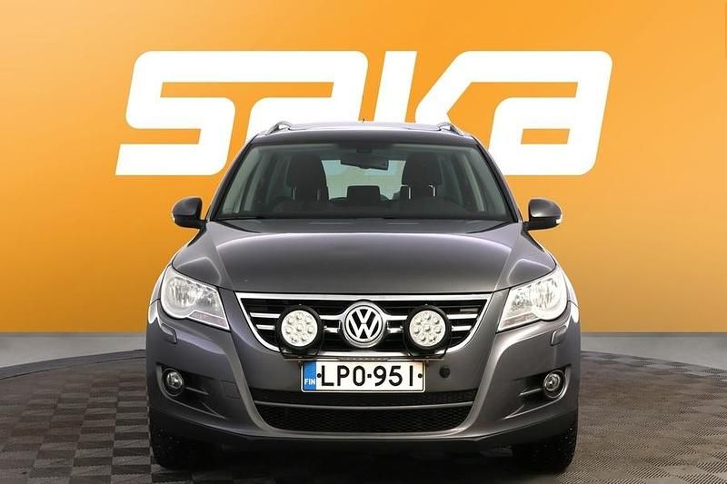 Käytetty VW Tiguan Sportline 150 HP (110 kW) 2011 Katumaasturi