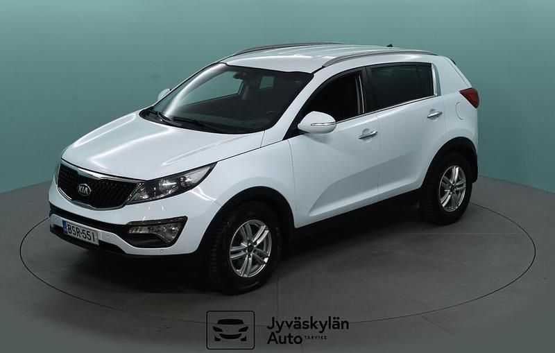 Käytetty Kia Sportage EX 135 HP (99 kW) 2015 Valkoinen Katumaasturi