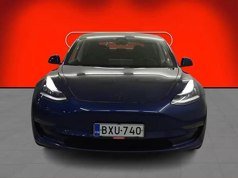 Käytetty Tesla Model 3 366 kW (498 HP) 2019 Sininen Sedan