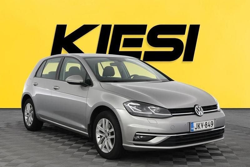 Käytetty 2018 VW Golf VII Highline Viistoperä | 19 990 € (Hieman kallis) - Kuva 1/3