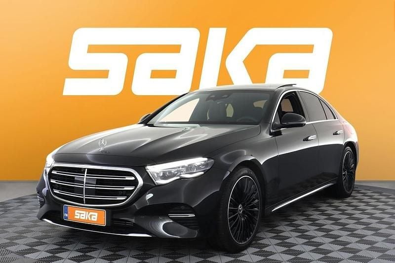 Käytetty Mercedes E400 Premium 381 HP (280 kW) 2024 Sedan