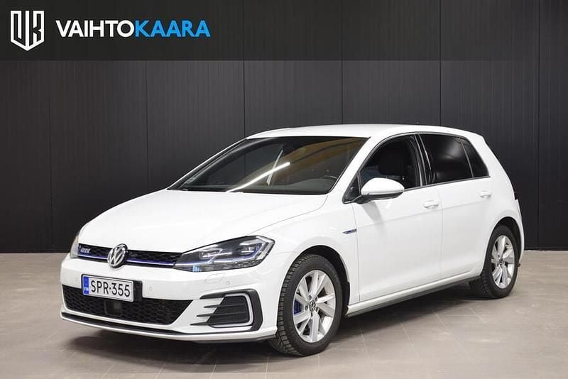 Käytetty VW Golf VIII GTE 150 HP (110 kW) 2020 Farmari