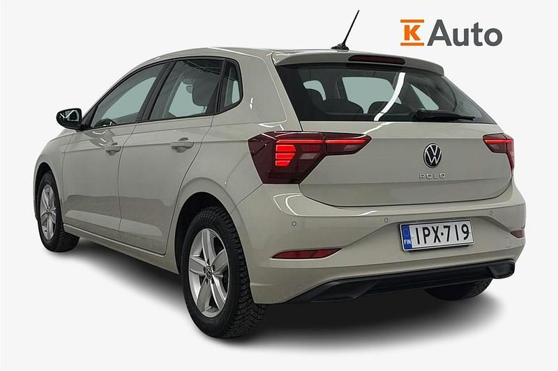 Käytetty VW Polo Life 94 HP (69 kW) 2022 Harmaa Viistoperä