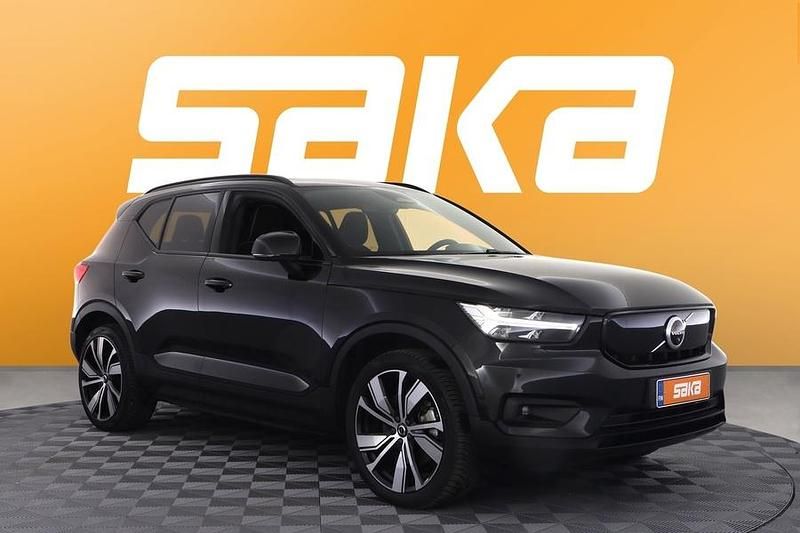Käytetty 2022 Volvo XC40 Katumaasturi | 29 690 € (Perustarjous) - Kuva 1/3