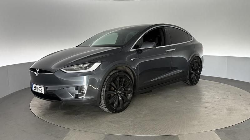 Käytetty 2018 Tesla Model X Katumaasturi | 34 690 € - Kuva 1/4