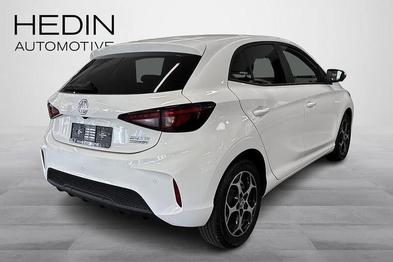 Käytetty MG MG3 Luxury 194 HP (142 kW) 2024 Valkoinen Viistoperä