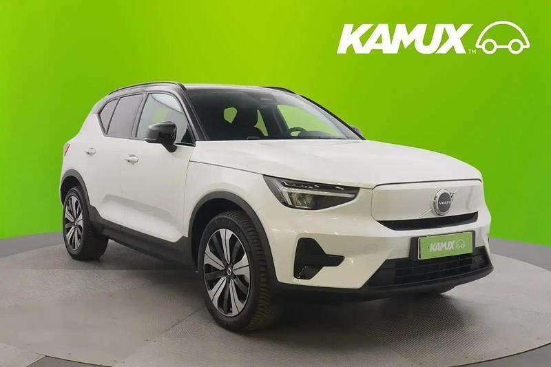 Käytetty Volvo XC40 Core 300 kW (408 HP) 2023 Valkoinen Katumaasturi