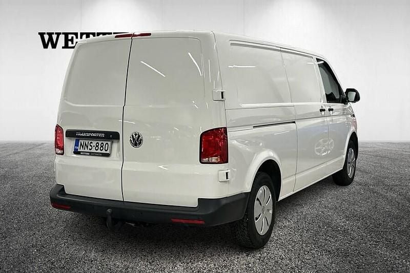 Käytetty VW Transporter 110 HP (80 kW) 2024 Van