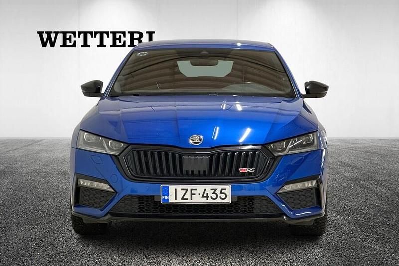 Käytetty Skoda Octavia RS 150 HP (110 kW) 2021 Sininen Sedan