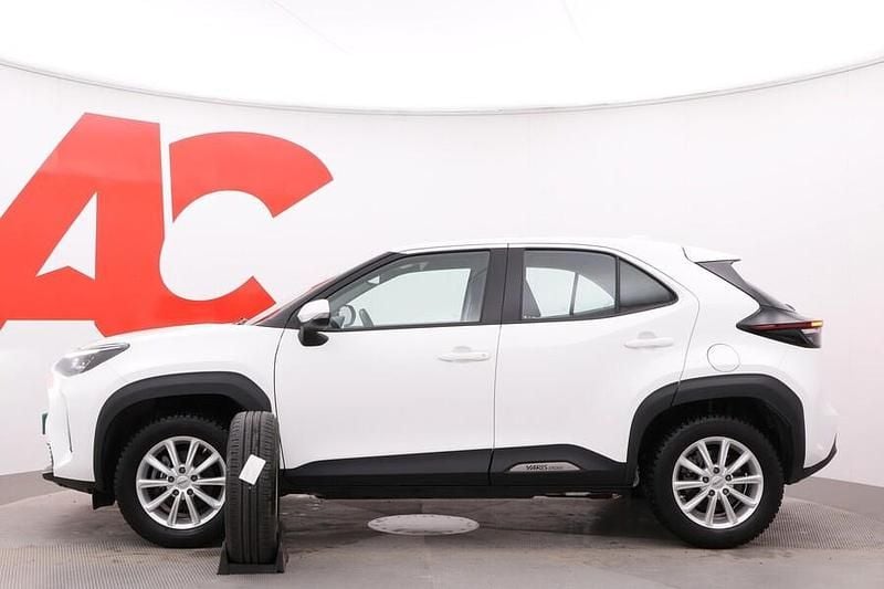 Käytetty Toyota Yaris Cross Active 116 HP (85 kW) 2022 040 Katumaasturi