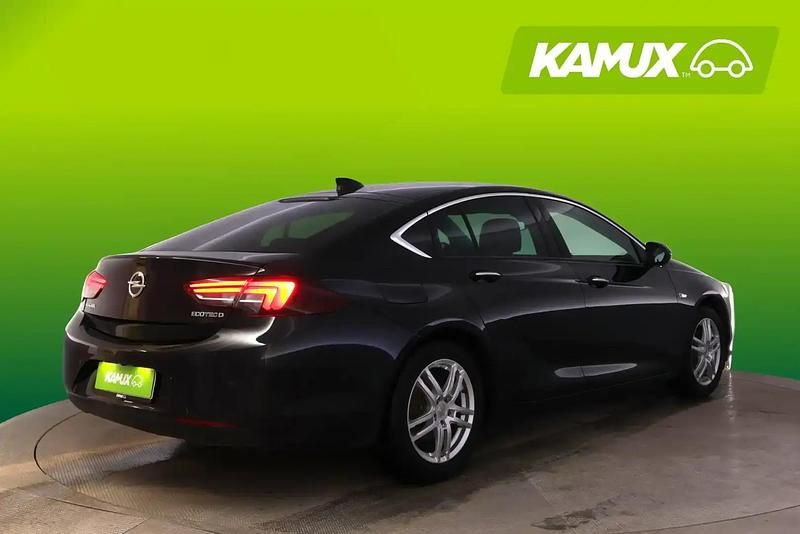 Käytetty Opel Insignia Innovation 110 HP (80 kW) 2018 Musta Sedan
